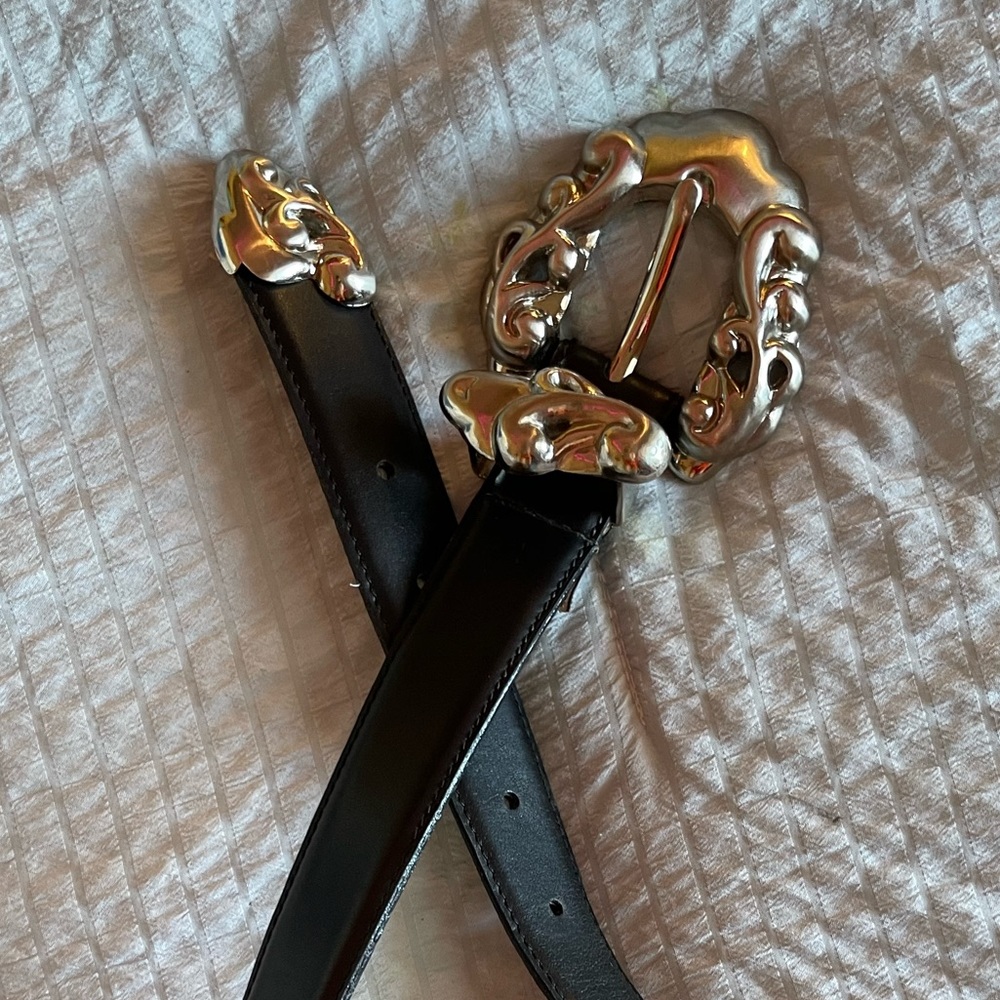 black leather belt ⚡️